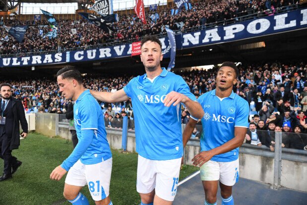 GLI HIGHLIGHTS DELLA PARTITA A CURA DI NAPOLI FANS TUBE